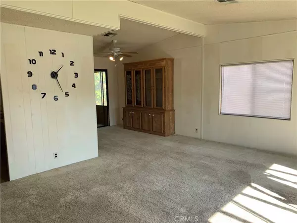 Corona, CA 92881,1550 Rimpau AVE #80