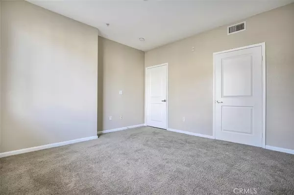 Anaheim, CA 92805,1801 E Katella AVE #3035