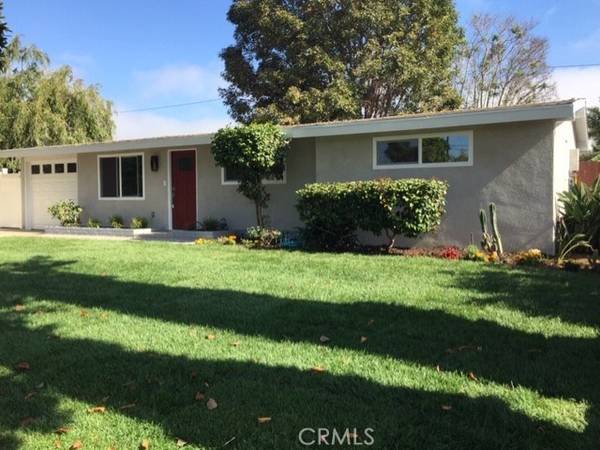 649 Ross Street, Costa Mesa, CA 92627