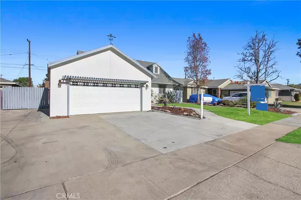 Buena Park, CA 90620,8049 Cornflower CIR