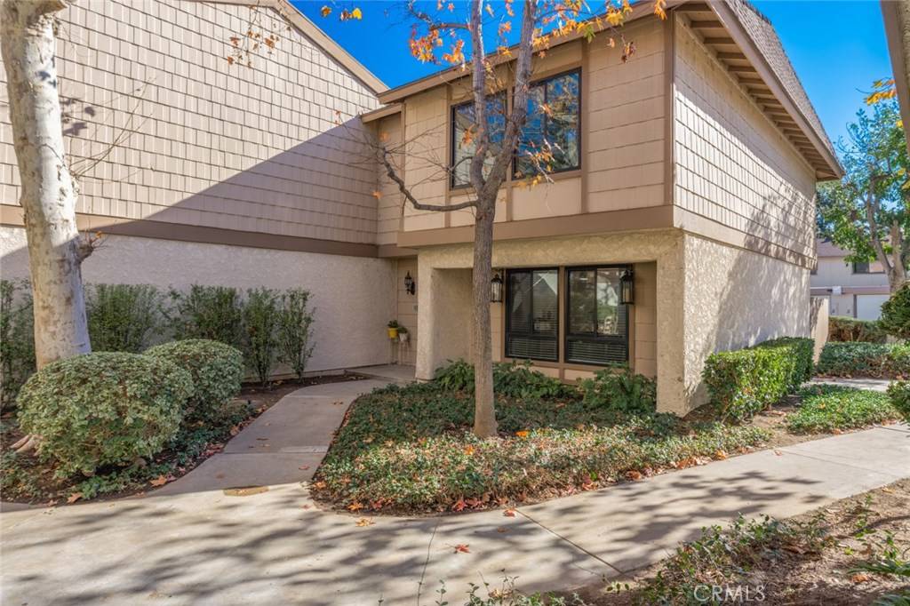 Orange, CA 92865,3000 N Woods ST #8