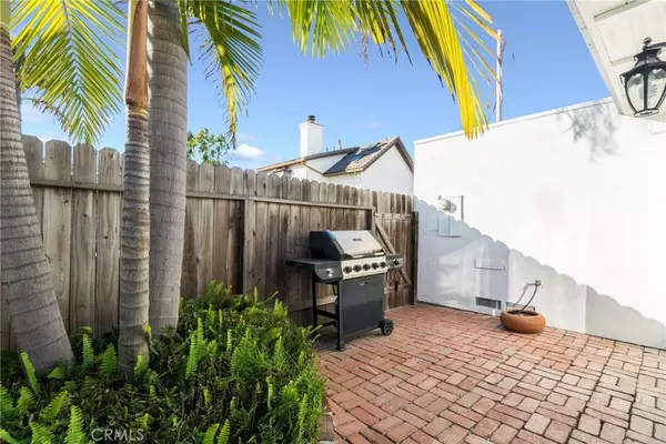 495 Galleon WAY, Seal Beach, CA 90740