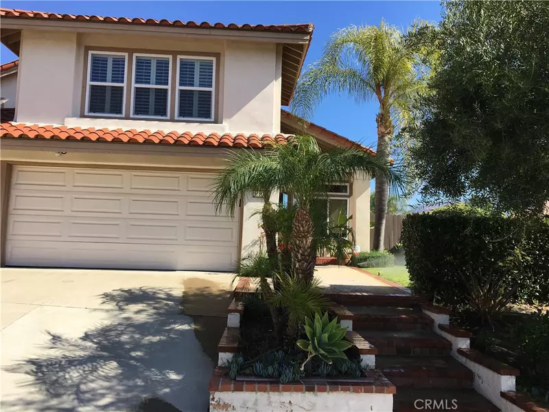 5570 Via Vallarta, Yorba Linda, CA 92887