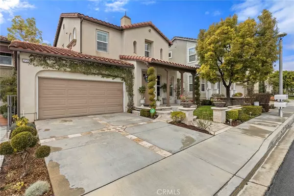 Yorba Linda, CA 92886,3739 Camino Cermenon