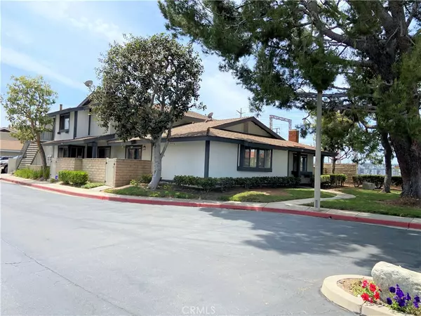 Buena Park, CA 90620,8004 Woodland DR #2