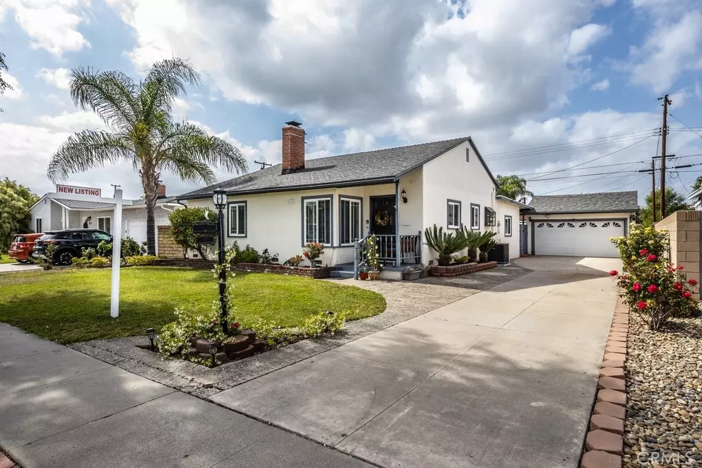 Fullerton, CA 92832,507 W Knepp AVE