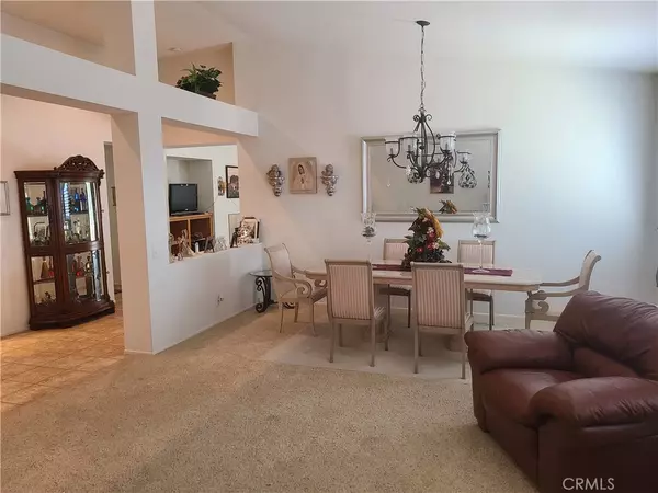 Corona, CA 92883,24338 Sawtooth CT