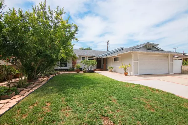 Santa Ana, CA 92706,1712 W Park LN