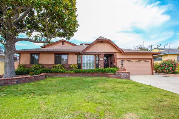 1621 W Sumac LN, Anaheim, CA 92802