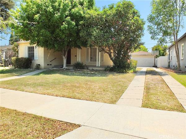 3906 Marron AVE, Long Beach, CA 90807