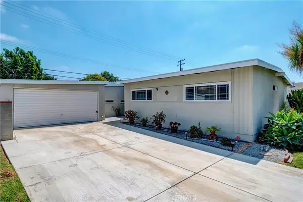 La Mirada, CA 90638,14708 Costa Mesa DR