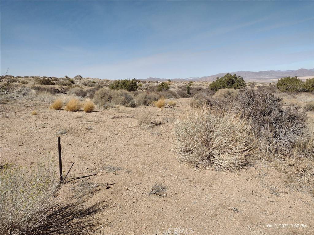 Lucerne Valley, CA 92356,32000 Tranquility Lane