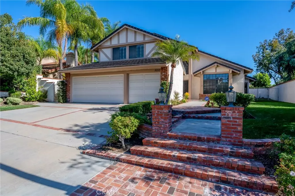 Yorba Linda, CA 92886,5210 Via Carretas