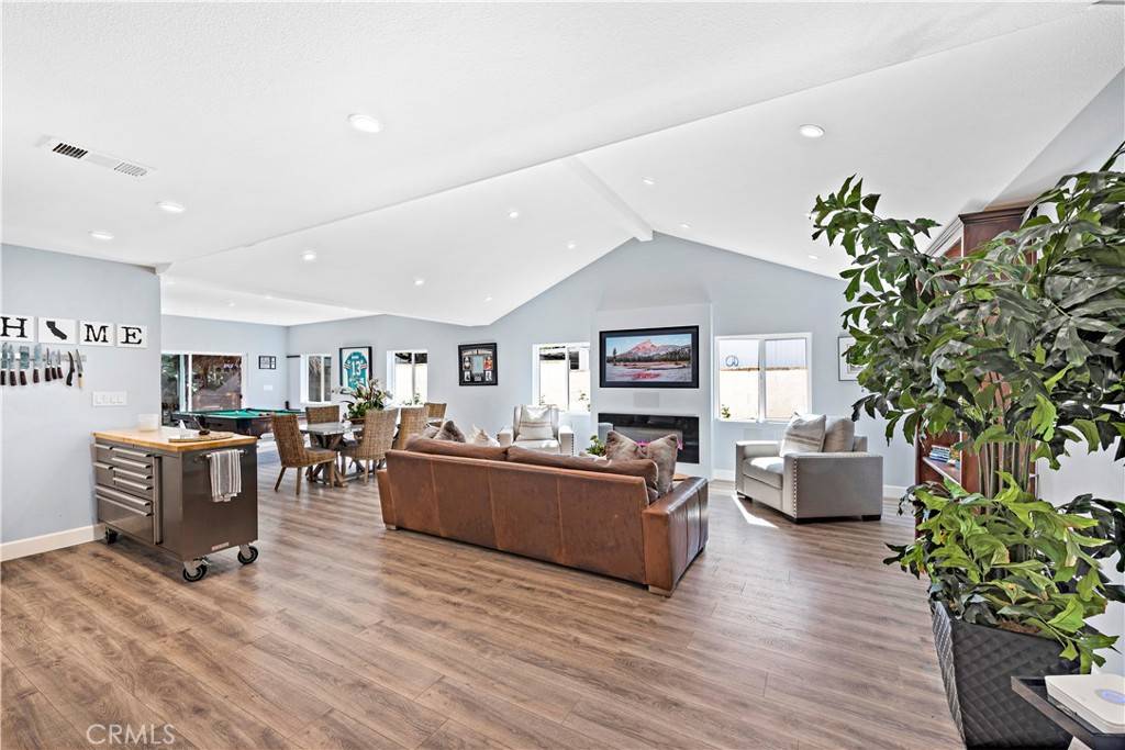 Costa Mesa, CA 92627,2090 Federal Avenue