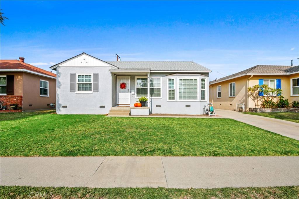 Lakewood, CA 90713,6127 Freckles RD