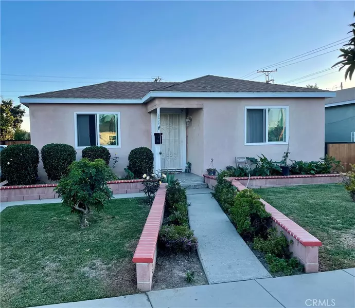 5406 Pelleur ST, Lynwood, CA 90262