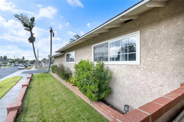 La Mirada, CA 90638,14461 Gagely DR