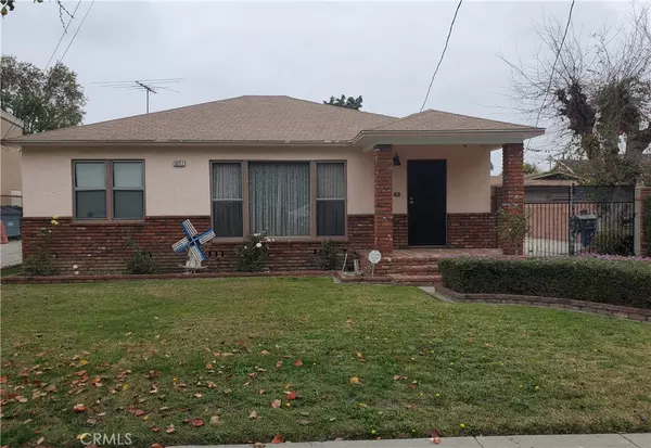 Bellflower, CA 90706,10117 Palm ST