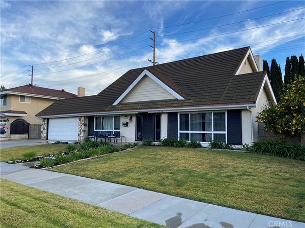 2602 E Hillcrest AVE, Orange, CA 92867