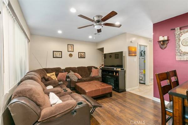 Tustin, CA 92780,1777 Mitchell AVE #51