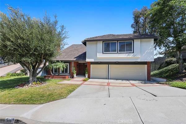 6441 E Golf Glen DR, Anaheim Hills, CA 92807