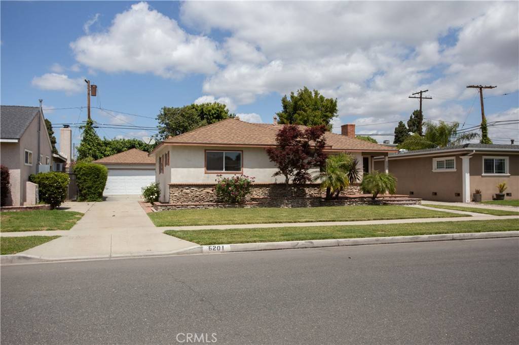 6201 E VERNON ST, Long Beach, CA 90815