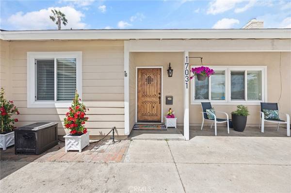 Huntington Beach, CA 92647,17031 Rotterdam LN