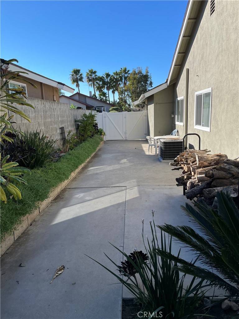 Homes for sale - 6022 Amberdale DR, Yorba Linda, CA 92886 – MLS#PW2...