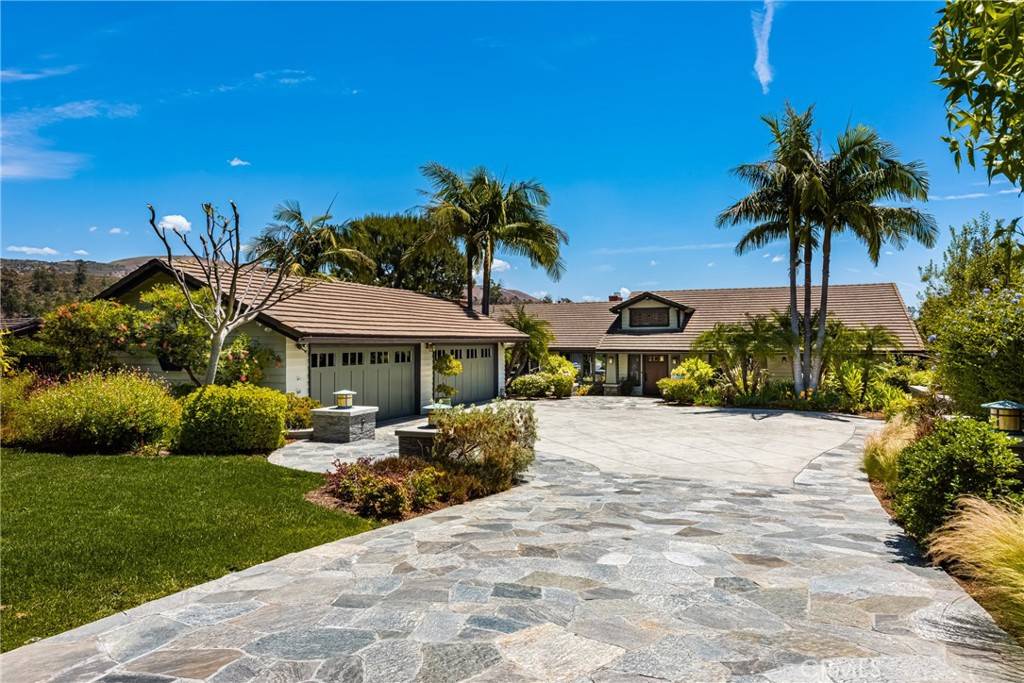 10942 Lake Court RD, North Tustin, CA 92705