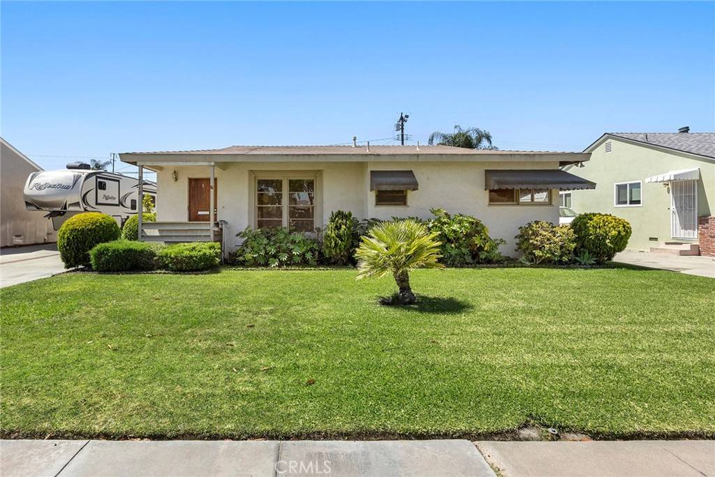 2018 W Porter, Fullerton, CA 92833
