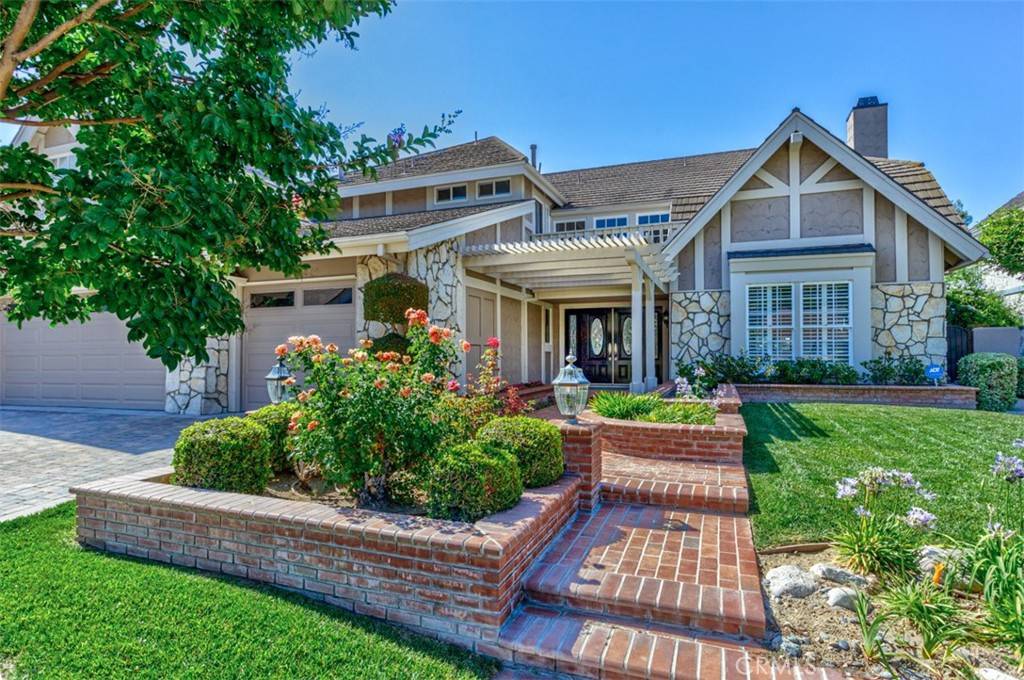 Orange, CA 92867,3920 E Green Clover CIR