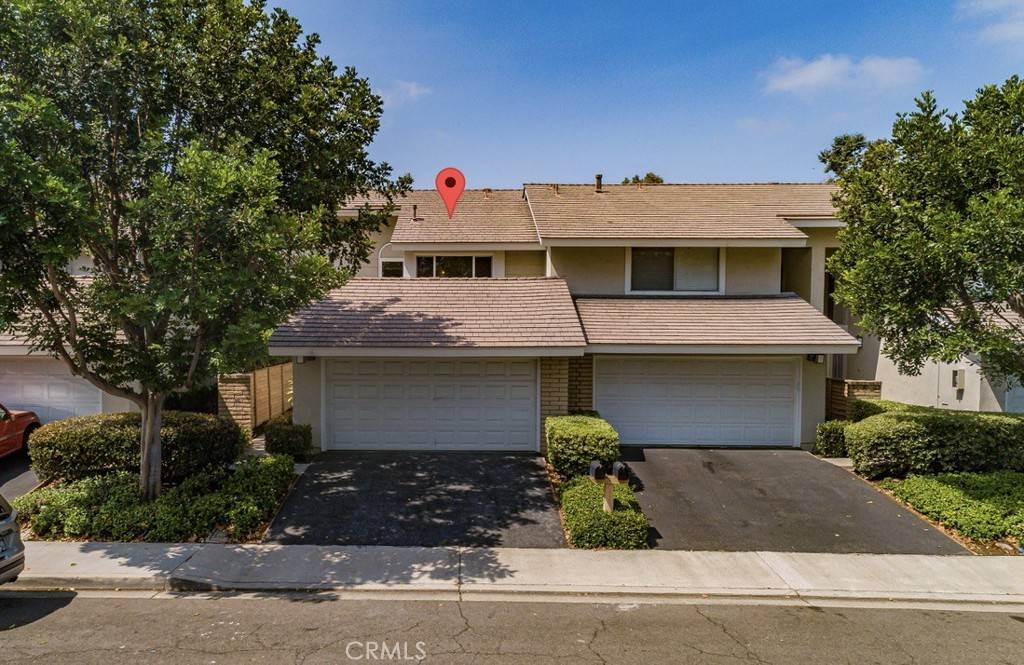 Irvine, CA 92604,136 Briarwood #50