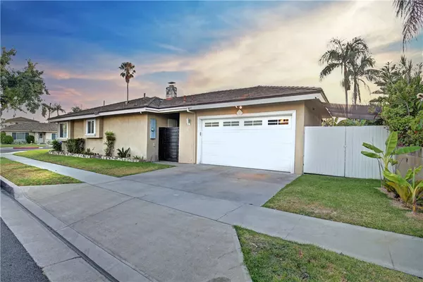 Downey, CA 90242,8139 Cole St