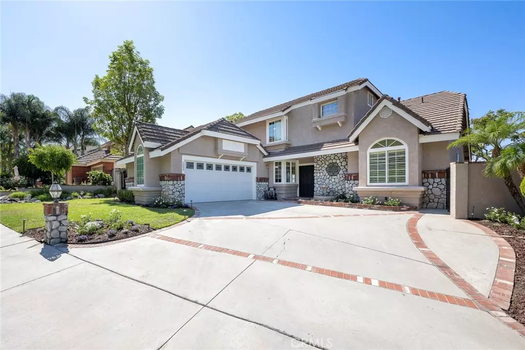 Anaheim Hills, CA 92807,5000 E Greensboro LN