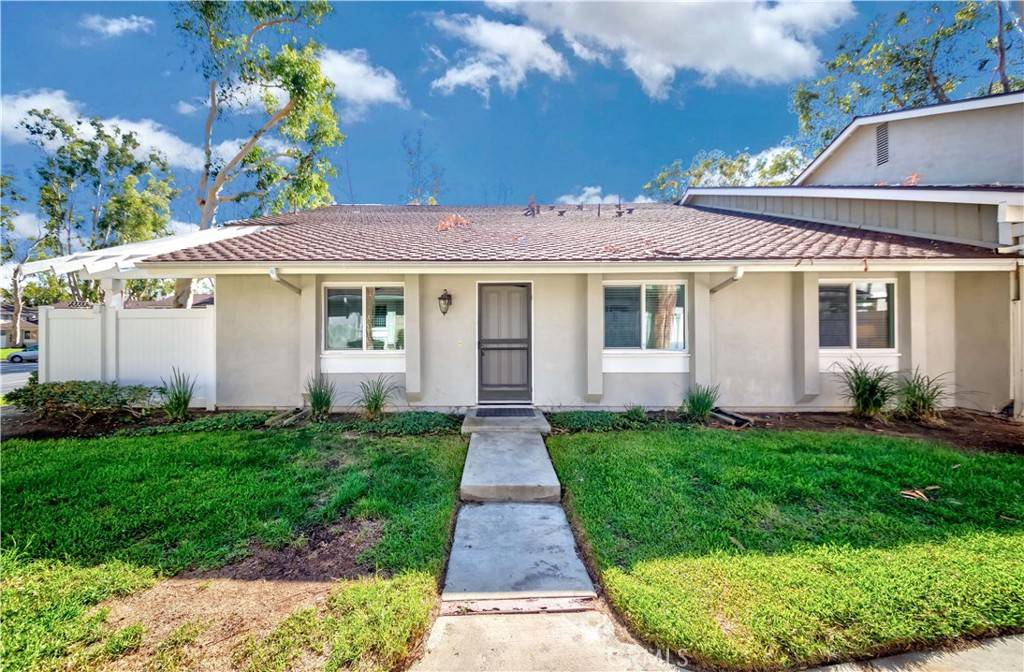 2514 Coventry CIR #77, Fullerton, CA 92833
