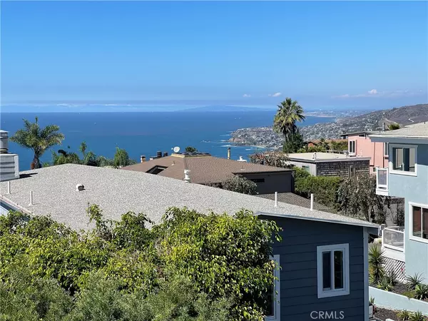 Laguna Beach, CA 92651,989 La Mirada ST