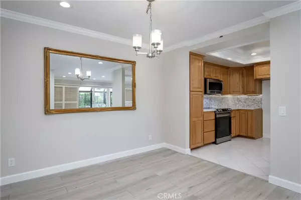 La Mirada, CA 90638,13616 La Jolla CIR #B