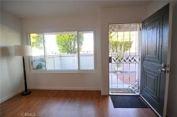 Fullerton, CA 92831,3100 E Palm DR #9