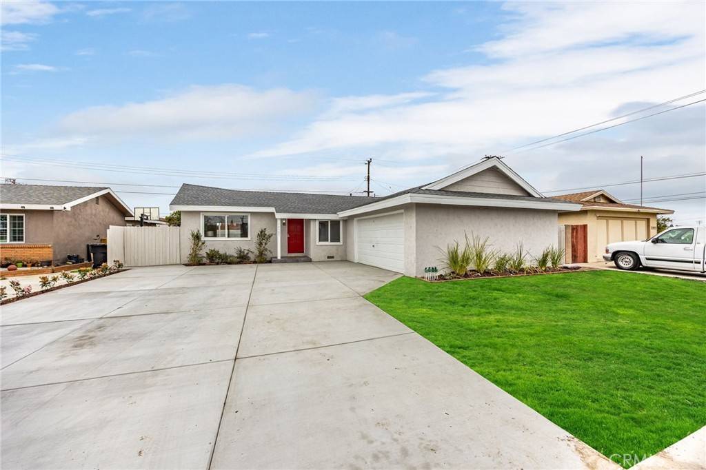 Westminster, CA 92683,14521 Galway ST