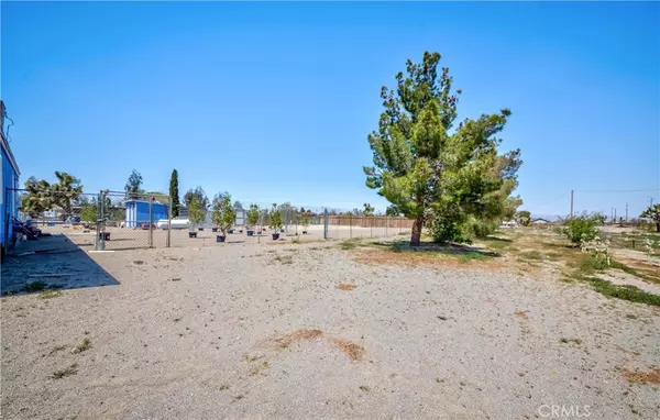 Phelan, CA 92371,4874 Moyle RD