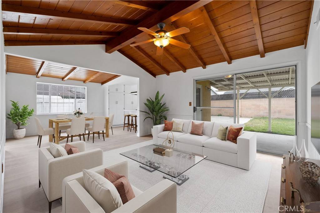 Anaheim, CA 92802,1565 W Pacific PL