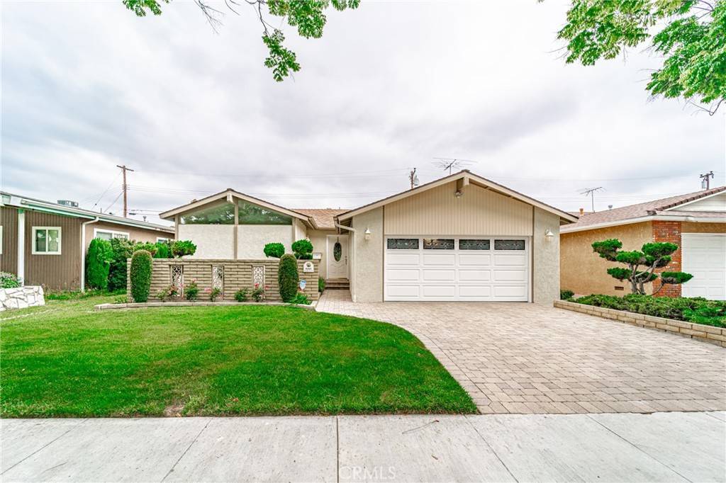 Long Beach, CA 90808,8265 E Kinmount ST