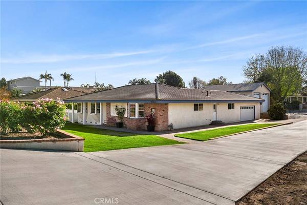 Yorba Linda, CA 92886,5361 Mountain View AVE