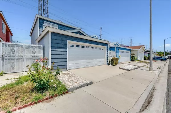 Long Beach, CA 90805,233 Orleans WAY