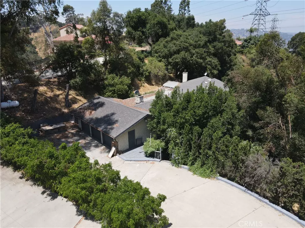 La Habra Heights, CA 90631,3852 Hacienda RD