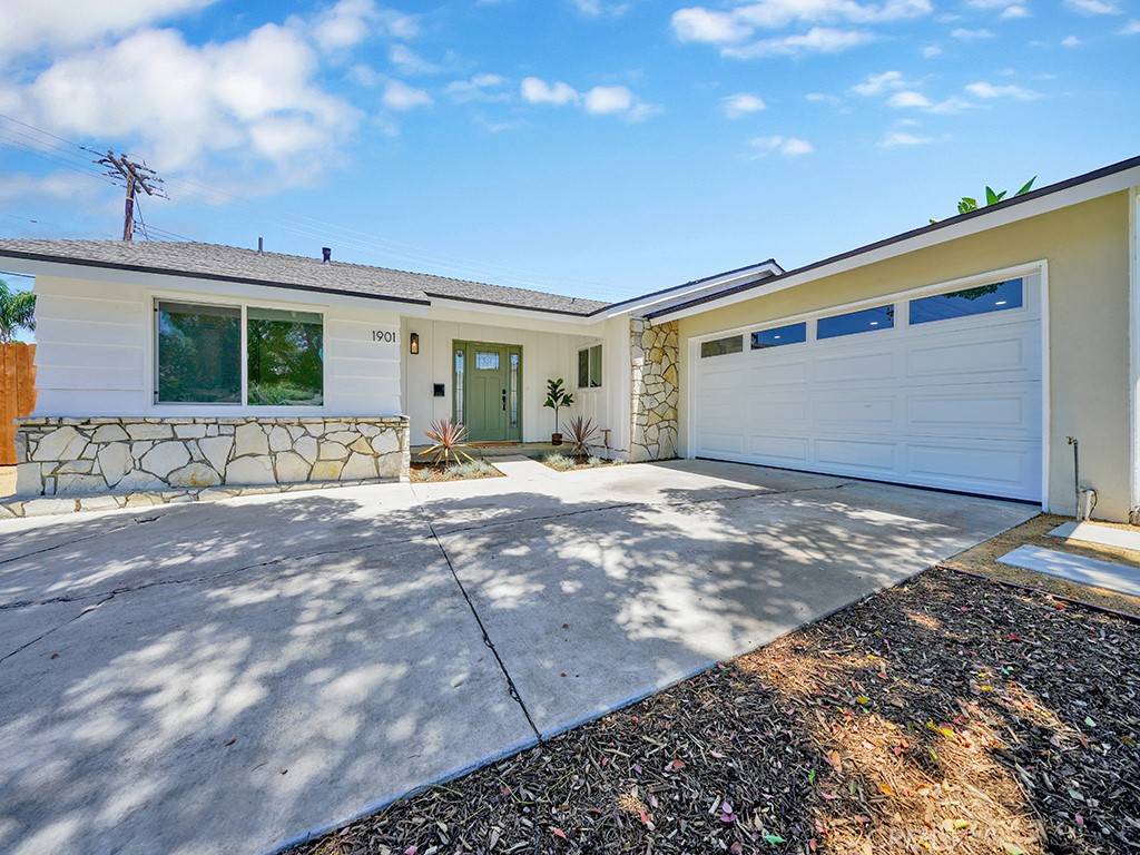 Fullerton, CA 92835,1901 Evergreen AVE