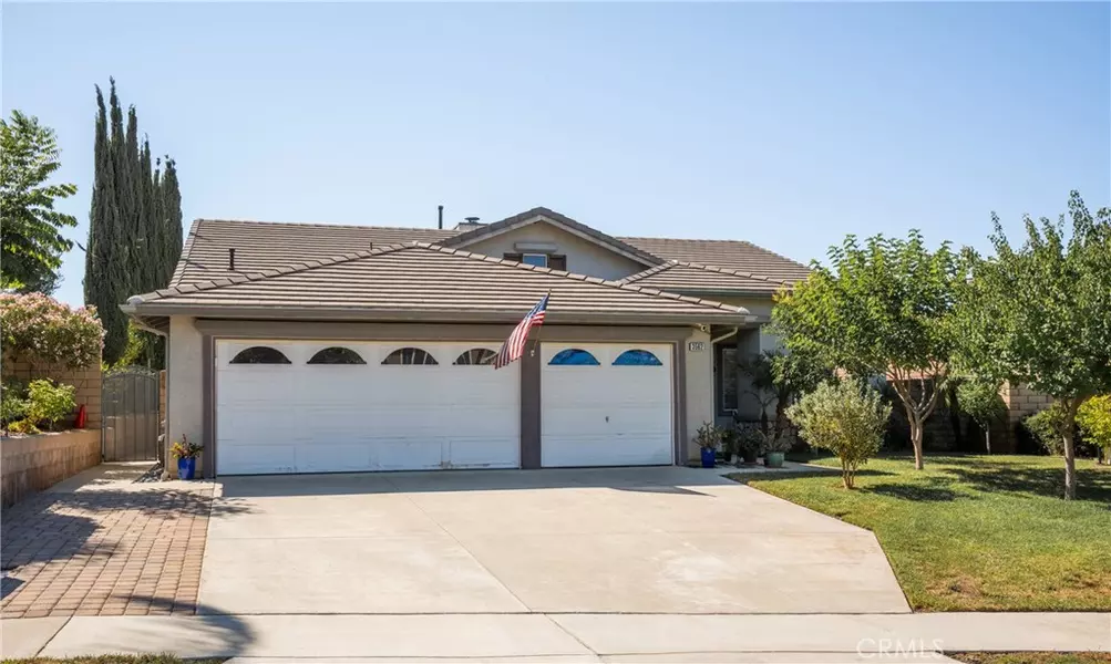 3562 Cedar Ridge LN, Corona, CA 92881