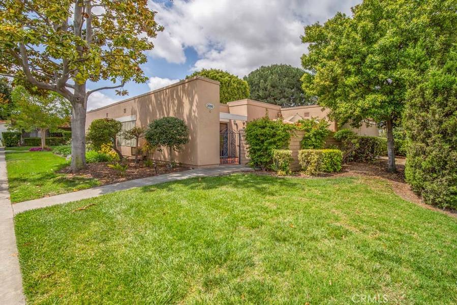 2090 Ronda Granada #C, Laguna Woods, CA 92637