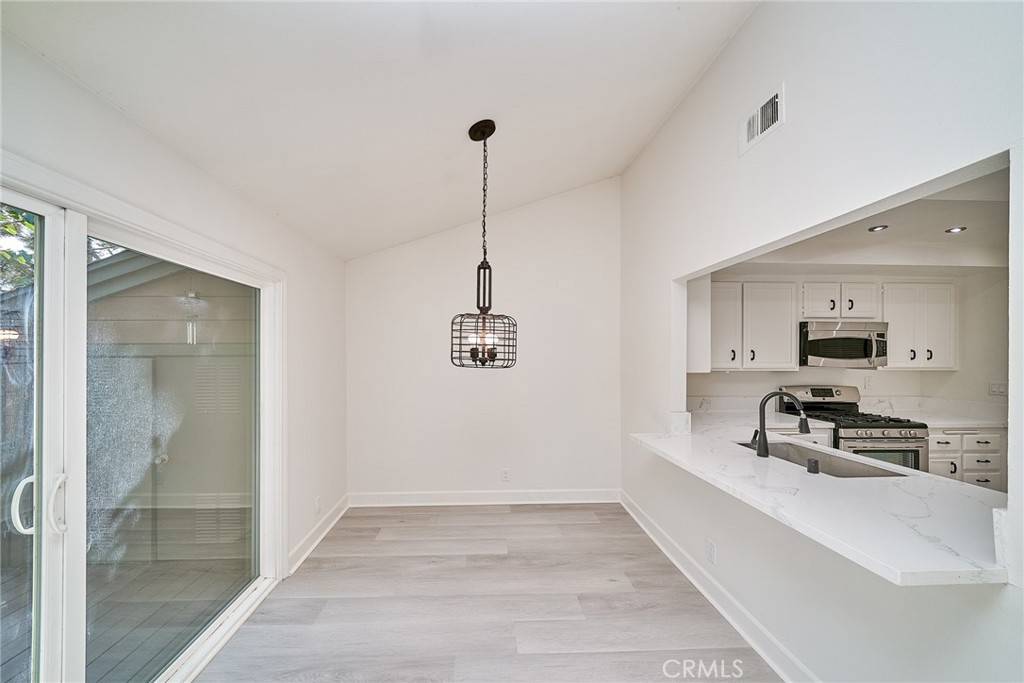 Fullerton, CA 92835,1403 Pinon PL #2