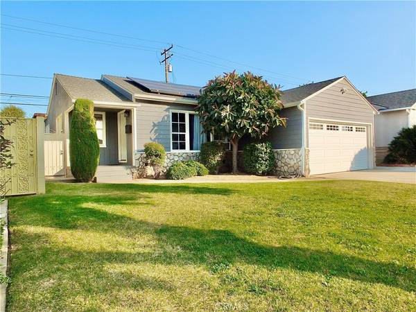 4238 Obispo AVE, Lakewood, CA 90712